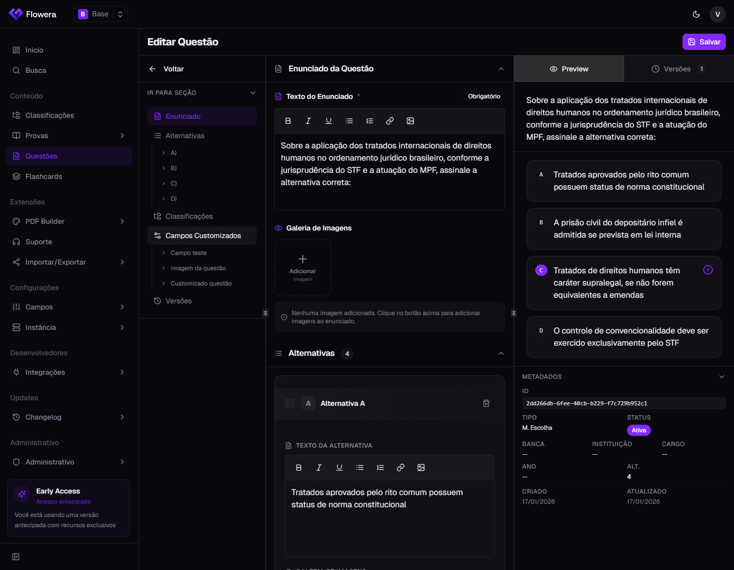 Editor de questão com enunciado, alternativas e pré-visualização lado a lado